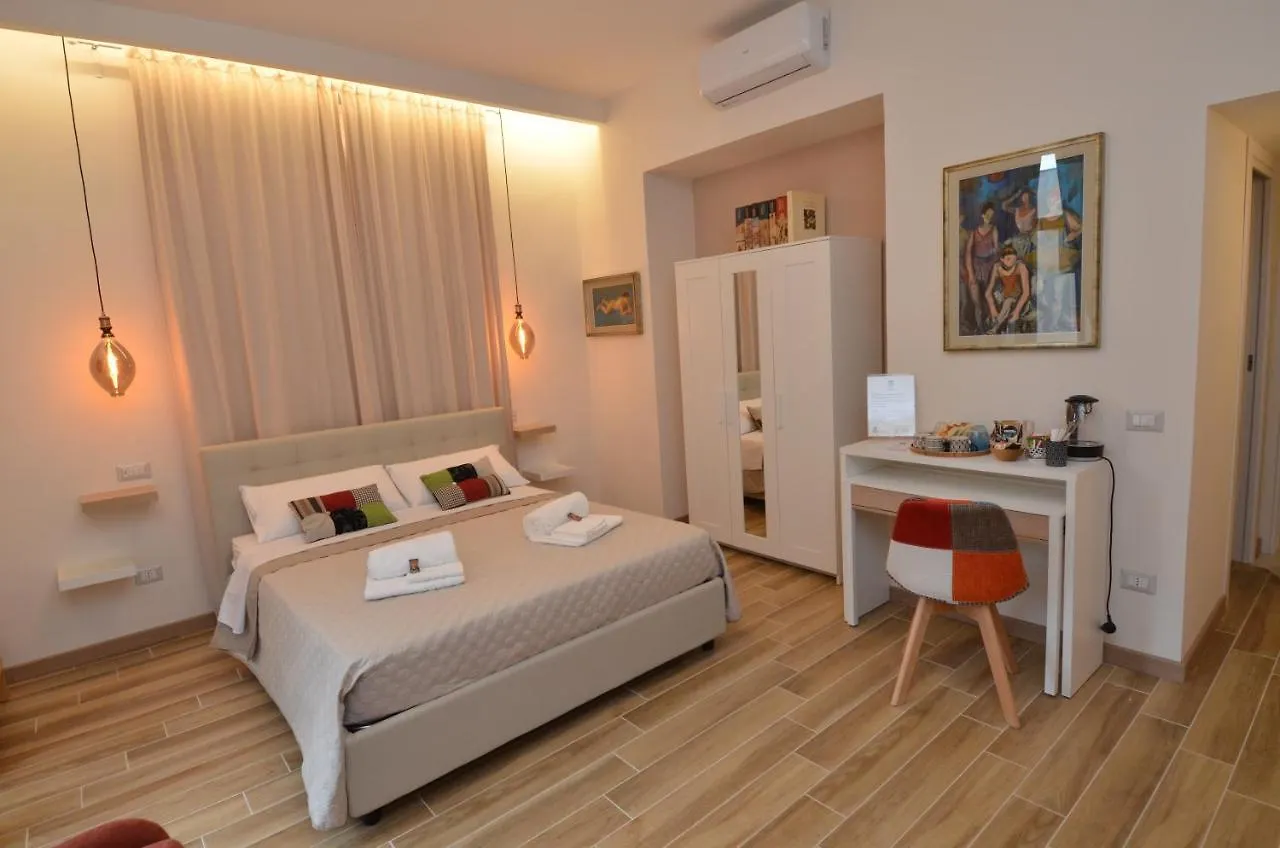 B&B Casazeni 那不勒斯
